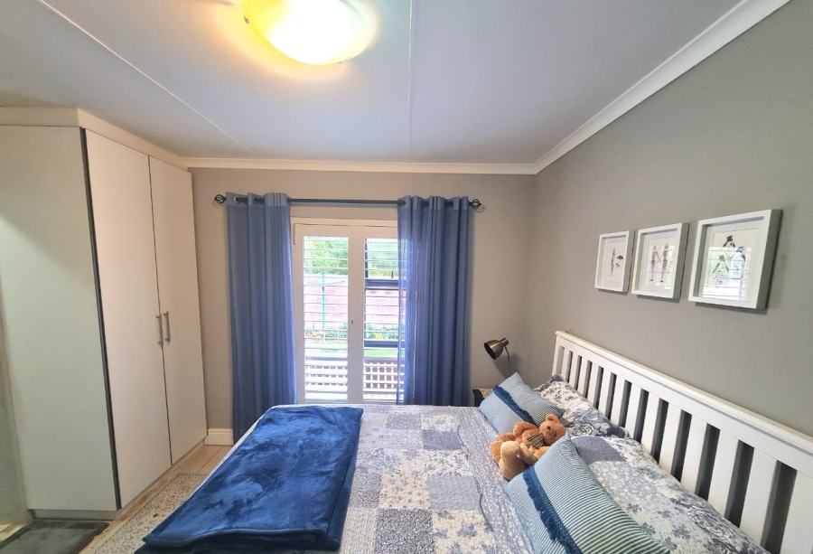 3 Bedroom Property for Sale in Paradise Beach Eastern Cape